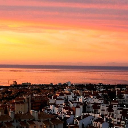4 Bedroom Holiday Townhouse In Riviera Del Sol With Sea Views Sitio de Calahonda Eksteriør bilde