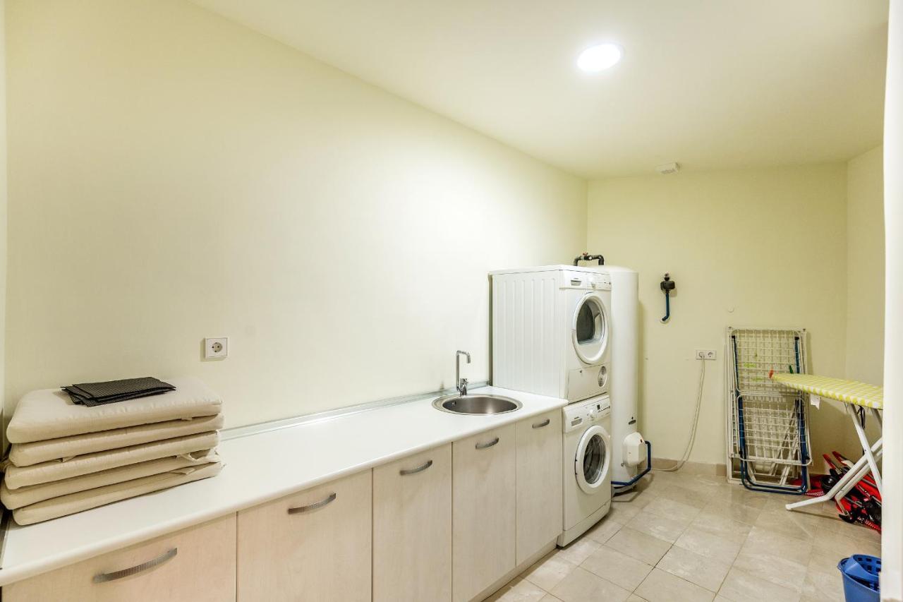 4 Bedroom Holiday Townhouse In Riviera Del Sol With Sea Views Sitio de Calahonda Eksteriør bilde