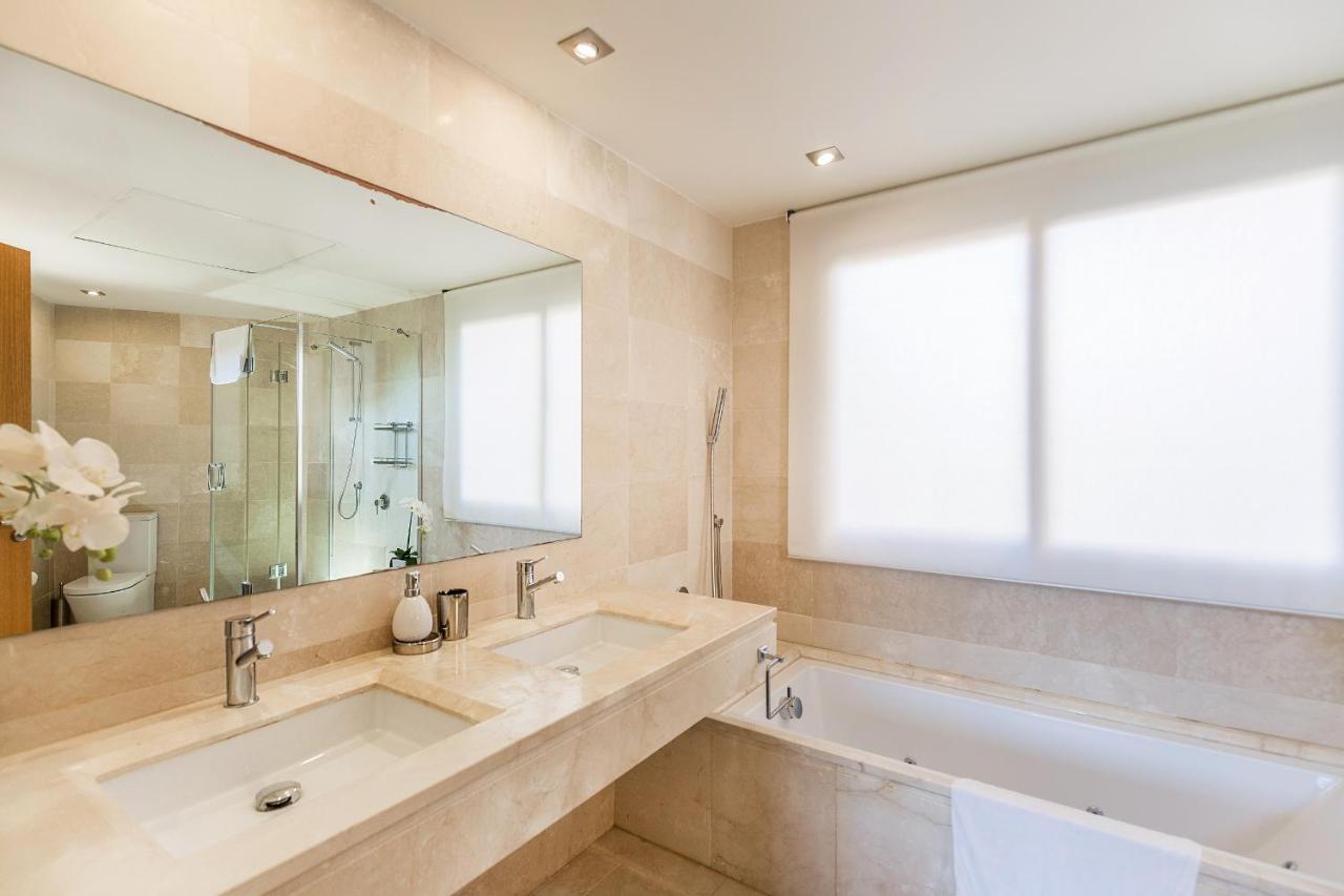4 Bedroom Holiday Townhouse In Riviera Del Sol With Sea Views Sitio de Calahonda Eksteriør bilde